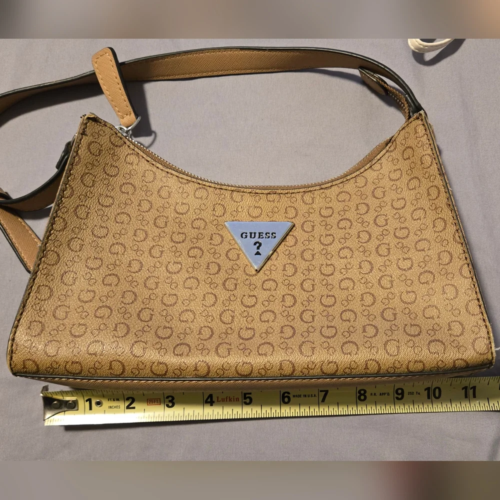 GUESS Shoulder Bag - Picture 7 of 8